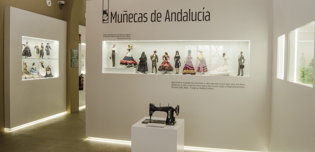 Colección de muñecas Marín